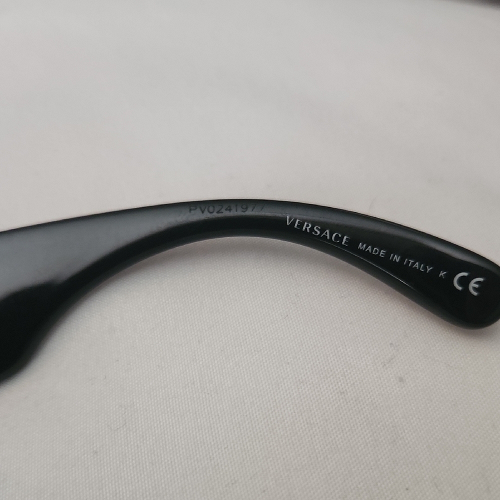 Versace Sunglasses - Picture 3 of 9